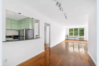 415 Argyle Road #4A, New York City, NY 11218 - Photo 2