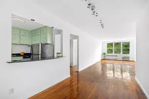 415 Argyle Rd, New York City, NY 11218 - Photo 2