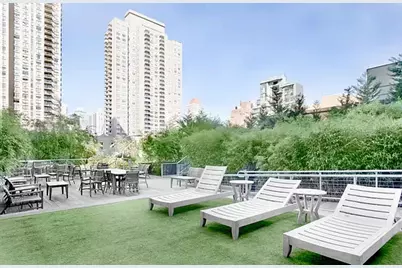 515 E 72nd Street #11A, New York, NY 10021 - Photo 14