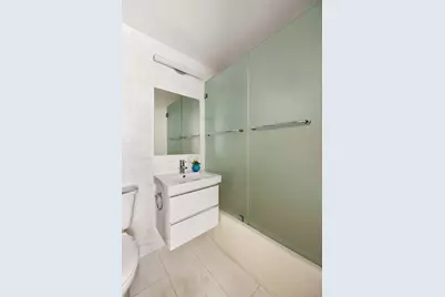 20 E 68th Street #7G, New York, NY 10065 - Photo 6