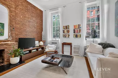 220 W 15th Street #2A, New York City, NY 10011 - Photo 1
