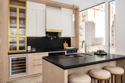 660 Lexington Avenue #8B, New York, NY 10022 - Photo 4
