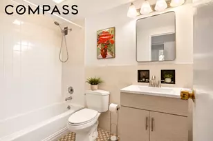 321 E 48th St, New York City, NY 10017 - Photo 10