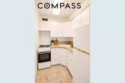 321 E 48th Street #8E, New York City, NY 10017 - Photo 8