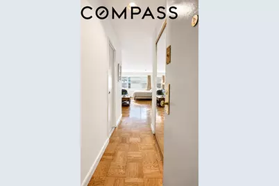 321 E 48th Street #8E, New York City, NY 10017 - Photo 2