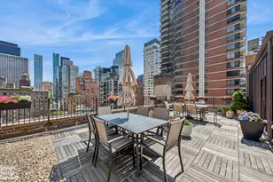 235 E 49th St, New York City, NY 10017 - Photo 10