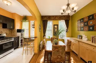 300 Milford St, New York City, NY 11208 - Photo 4