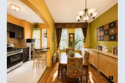 300 Milford Street, New York City, NY 11208 - Photo 4