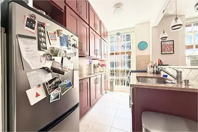516 E 78th Street #4G, New York City, NY 10075 - Photo 2