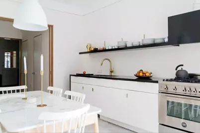 131 A Cambridge Place, New York City, NY 11238 - Photo 4