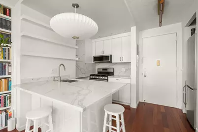 233 E 86th Street #3B, New York City, NY 10028 - Photo 2