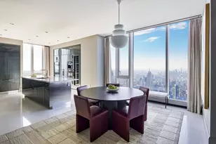 217 W 57th St, New York City, NY 10019 - Photo 8