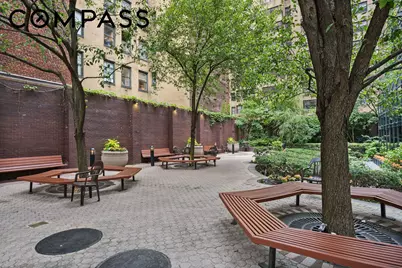 415 E 54th Street #3C, New York City, NY 10022 - Photo 8