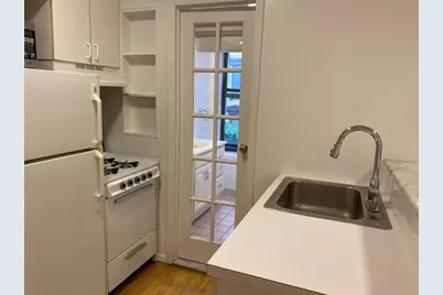 146 Sullivan Street #9, New York, NY 10012 - Photo 4