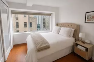 240 E 55th St, New York, NY 10022 - Photo 1