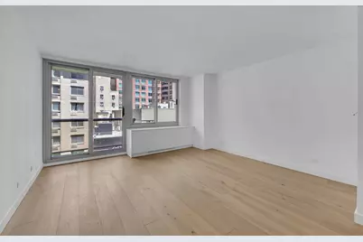 234 E 46th Street #703, New York, NY 10017 - Photo 12