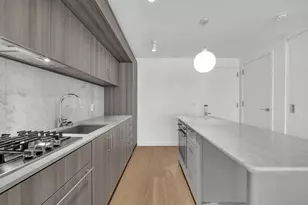 234 E 46th St, New York, NY 10017 - Photo 4