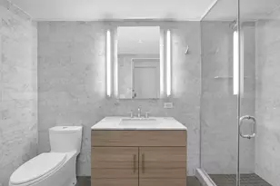 234 E 46th St, New York, NY 10017 - Photo 6