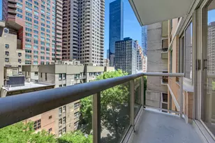 234 E 46th St, New York, NY 10017 - Photo 8