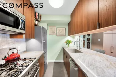 33 Greenwich Avenue #3G, New York City, NY 10014 - Photo 4