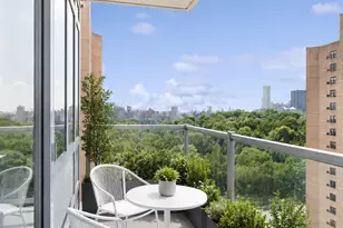 321 W 110th St, New York, NY 10026 - Photo 2