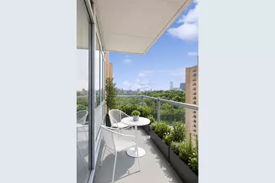 321 W 110th Street #12C, New York City, NY 10026 - Photo 2