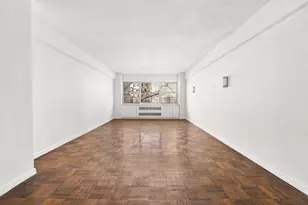 333 E 46th St, New York City, NY 10017 - Photo 2