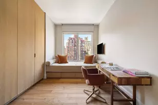 255 E 74th St, New York, NY 10021 - Photo 6