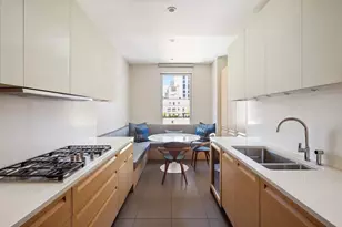 255 E 74th St, New York, NY 10021 - Photo 12