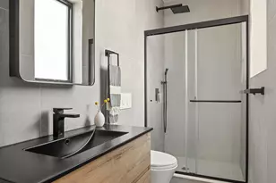 726 Madison St, New York City, NY 11221 - Photo 6