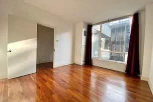 214 N 11th St, New York City, NY 11211 - Photo 6