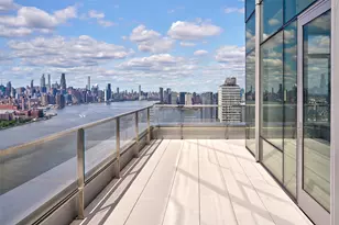 8 S 4th St, New York City, NY 11249 - Photo 16