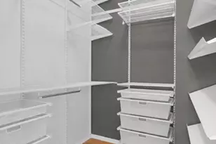 399 E 78th St, New York City, NY 10021 - Photo 4