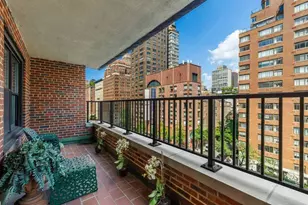 710 Park Ave, New York City, NY 10021 - Photo 8
