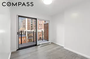128 W 70th St, New York City, NY 10023 - Photo 14