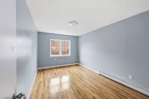 1068 E 86th St, New York City, NY 11236 - Photo 4