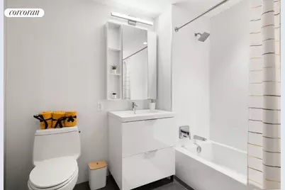 166-20 90th Avenue #1119N, New York City, NY 11432 - Photo 8