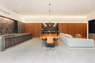 21-21 31st St, New York City, NY 11105 - Photo 14