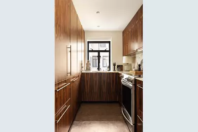 160 Columbia Heights #8C, New York City, NY 11201 - Photo 6