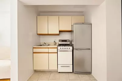 225 Central Park W #412, New York City, NY 10024 - Photo 4