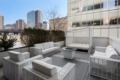 524 W 19th Street #1A, New York, NY 10011 - Photo 2