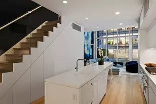 524 W 19th St, New York, NY 10011 - Photo 12