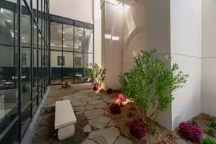 78-29 Austin St, New York City, NY 11375 - Photo 28