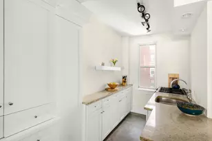 110 E 87th St, New York, NY 10128 - Photo 6