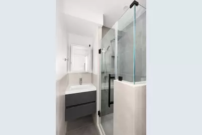 133 W 75th Street #PARLOUR, New York City, NY 10023 - Photo 4