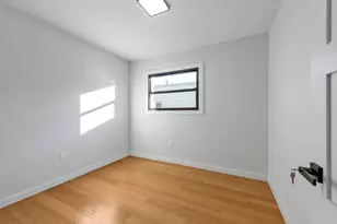 935 E 31st St, New York City, NY 11210 - Photo 22