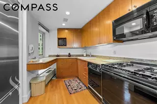 200 Central Park S, New York City, NY 10019 - Photo 28