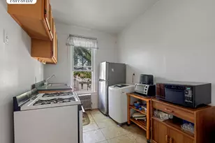 61 Hull St, New York City, NY 11233 - Photo 8