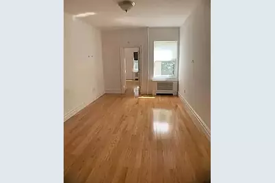 258 E 78th Street #3D, New York, NY 10075 - Photo 2