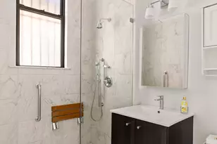 113 E 81st St, New York City, NY 10028 - Photo 20